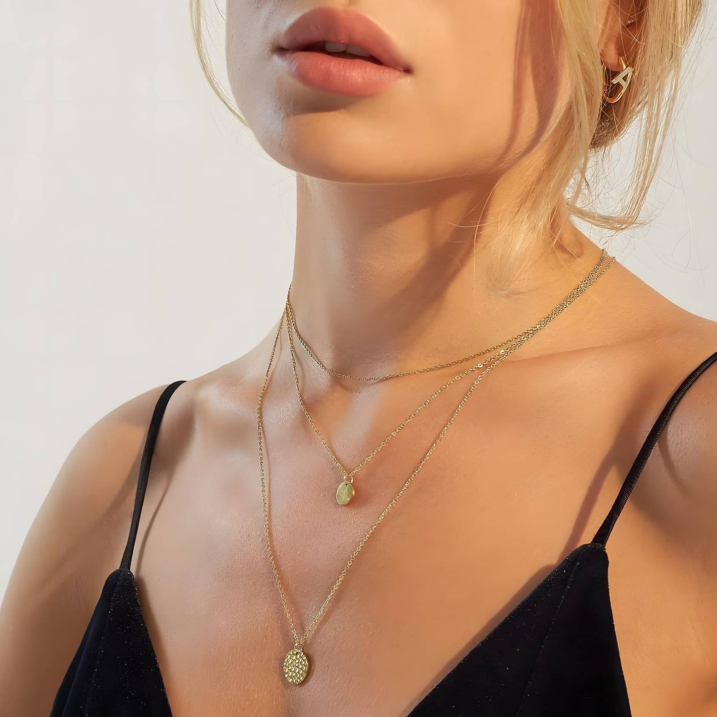 Trendy Gold Jewelry Set – Necklace, Bracelet & Earrings – Gold Plated